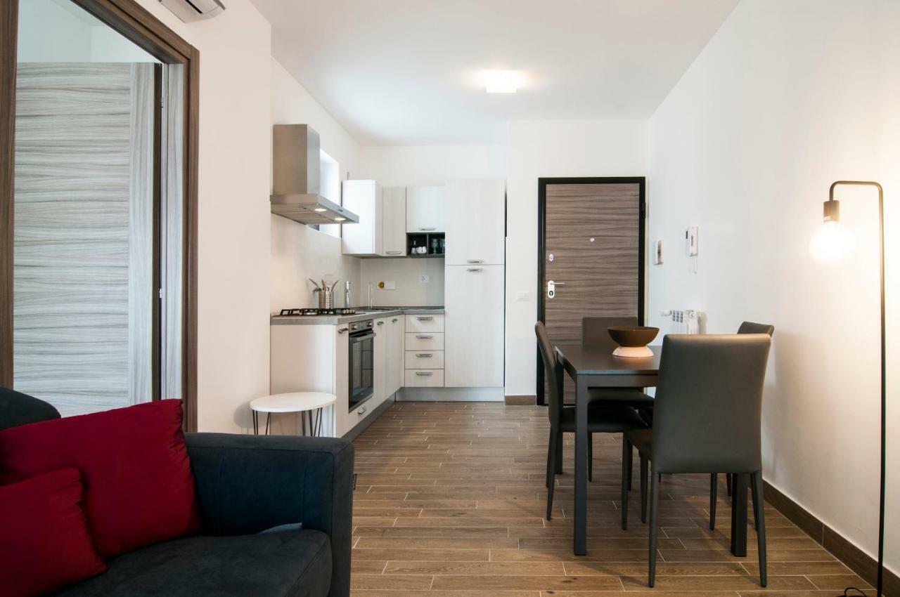Fonte Laurentina Appartement *
